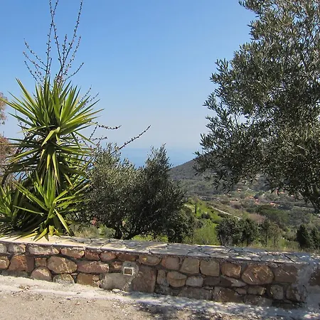 Casa Vacanze Primacroce Holiday home Cefalu